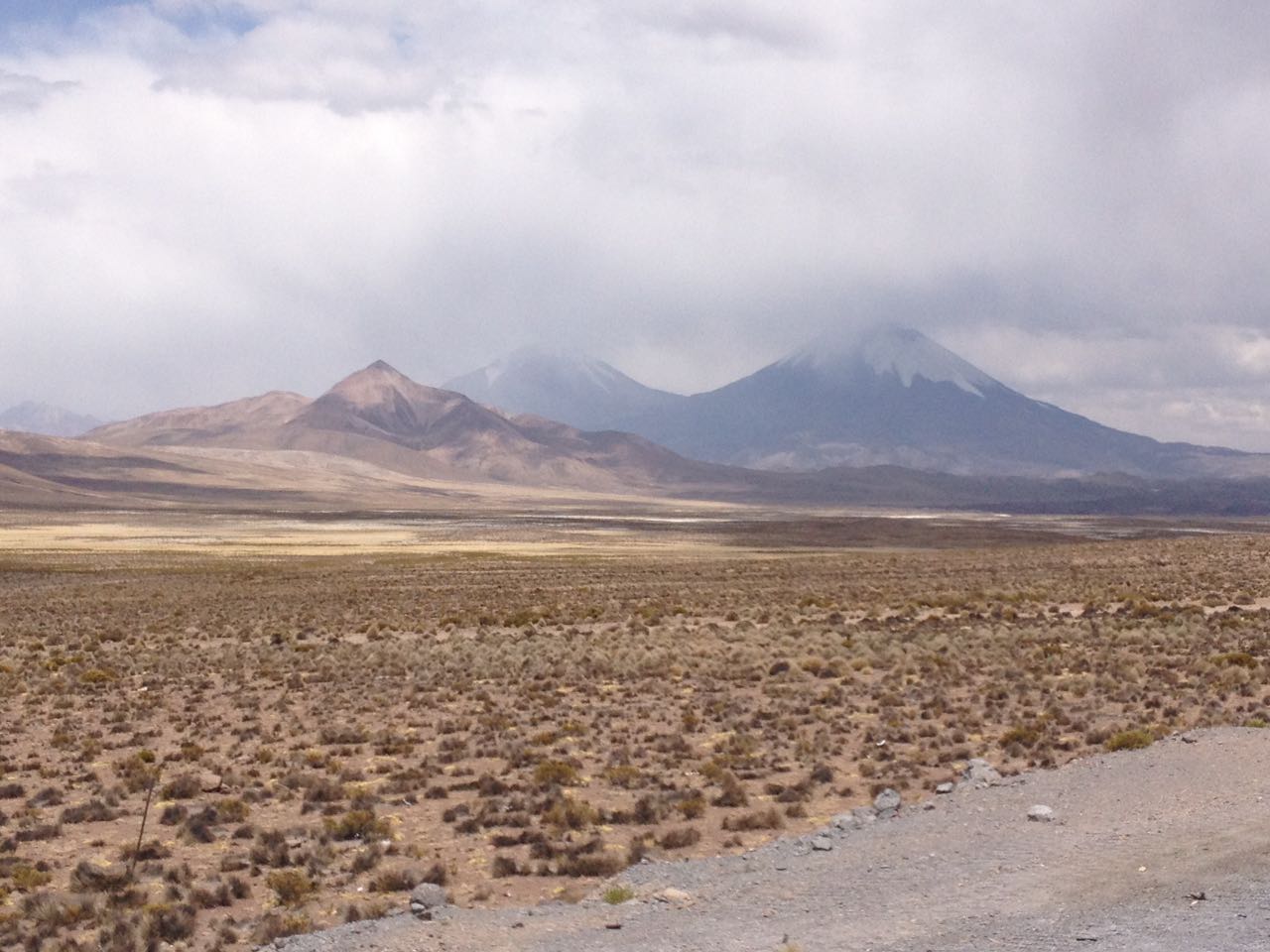 COSTAS, VALLES Y DESIERTOS